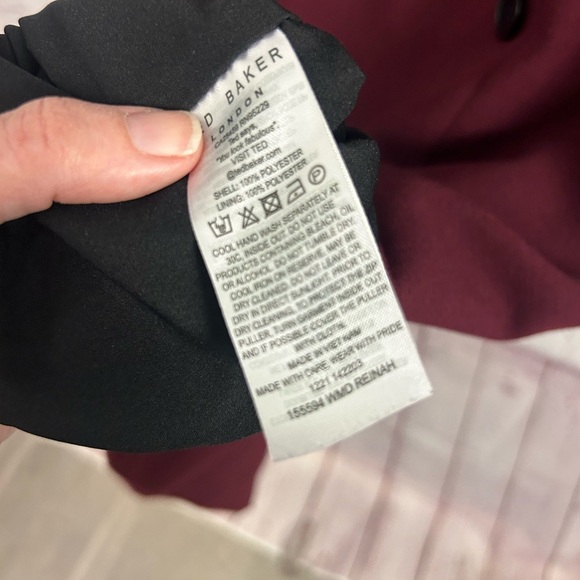 Ted Baker London Stunning maroon midi dress sheer sleeves pleated size "2" US 6 - Picture 8 of 14